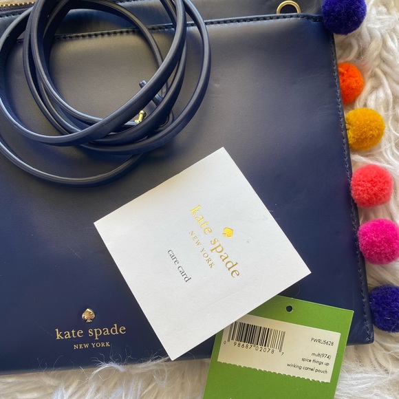 Kate Spade “ spice things up “ winking camel crossbody - Picture 4 of 4